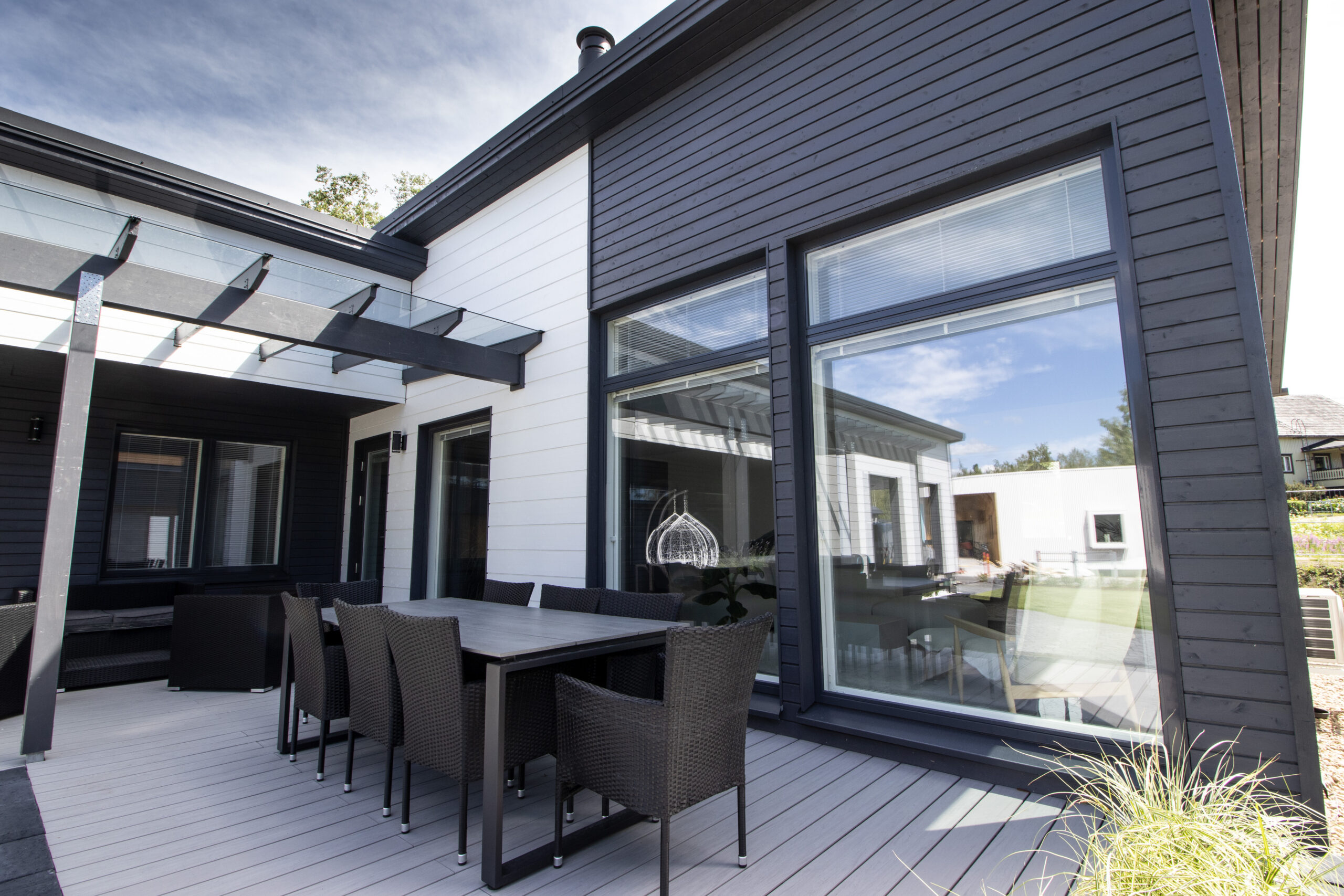 Kastelli Plazia Järven Sydän