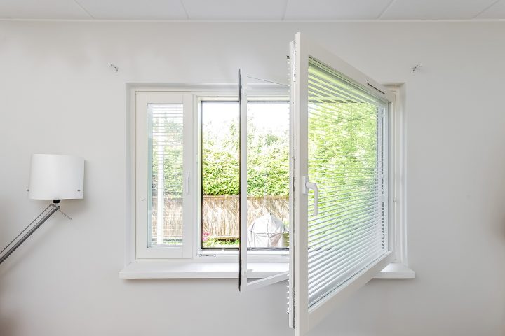 Ainutlaatuinen Kristalli-ikkuna